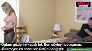 Devasa Memeleri Olan Kızıl Saçlı Hatun Ev Arkadaşına Siktirdi